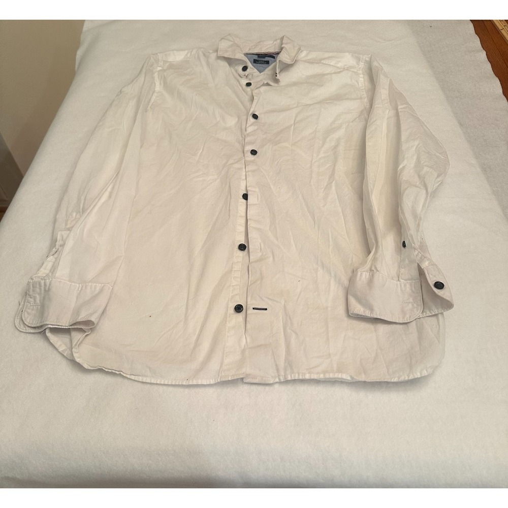 Tommy Hilfiger Slim Fit Button Down Mens Medium White Shirt Logo Casual Preppy